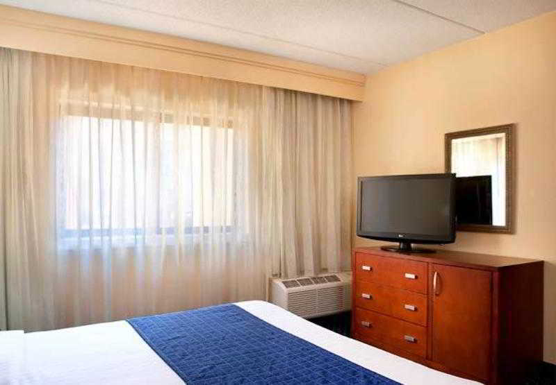 Courtyard By Marriott Atlanta Duluth/ Gwinnett Place Exterior photo